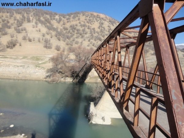 پل قدیمی ورودی روستای ده برآفتاب شهر یاسوج