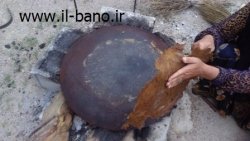 زنان استان کهگیلویه و بویراحمد چگونه از بلوط، نان (کَلگ) تهیه می کنند؟+تصاویر