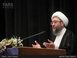 «نباید به زور آدمها را به بهشت ببریم»ناشی از تفکر لیبرالیته و مدرنیته/ امروزه اسراف‌ها و زیاده‌روی‌هایی که در زندگی‌مان صورت می‌گیرد قرآنی نیست