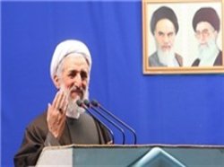مصوبات استانی رئیس‌جمهور ضمانت اجرایی داشته باشد/پذیرش توافق ژنو از موضع ضعف نبود