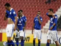 قهر مربیان استقلال و ناراحتی برخی بازیکنان از رفتار تبعیض آمیز