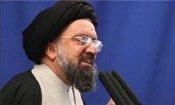 وقتی اوباما تهدید نظامی میکند رئیسجمهورمان باید به او تودهنی بزند وقتی اوباما تهدید نظامی میکند رئیسجمهورمان باید به او تودهنی بزند