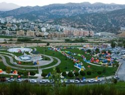  شهرداری و شورای شهر  نظارت دقیقی بر روی پارک ساحلی شهر یاسوج  داشته باشند/پارک ها زیر ذره بین رسانه ها