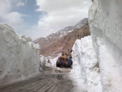 گردنه بیژن، بزرگترین گردنه برفی در ایران + تصاویر