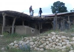  کام تشنه روستاییان در محروم‌ترین روستای بویراحمد + تصاویر 