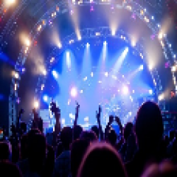 ارمغان کنسرت خواننده های کوچه بازاری برای کهگیلویه و بویراحمد چیست؟